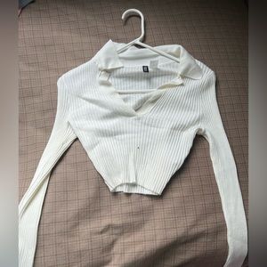 white collared urban outfitters long sleeve